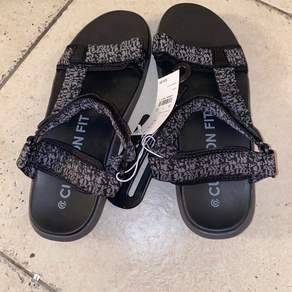 Men Sandals - Picture 2 of 2